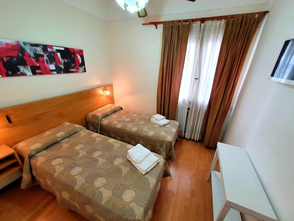 Hotel Mar Azul มาร์เดลปลาตา ภายนอก รูปภาพ